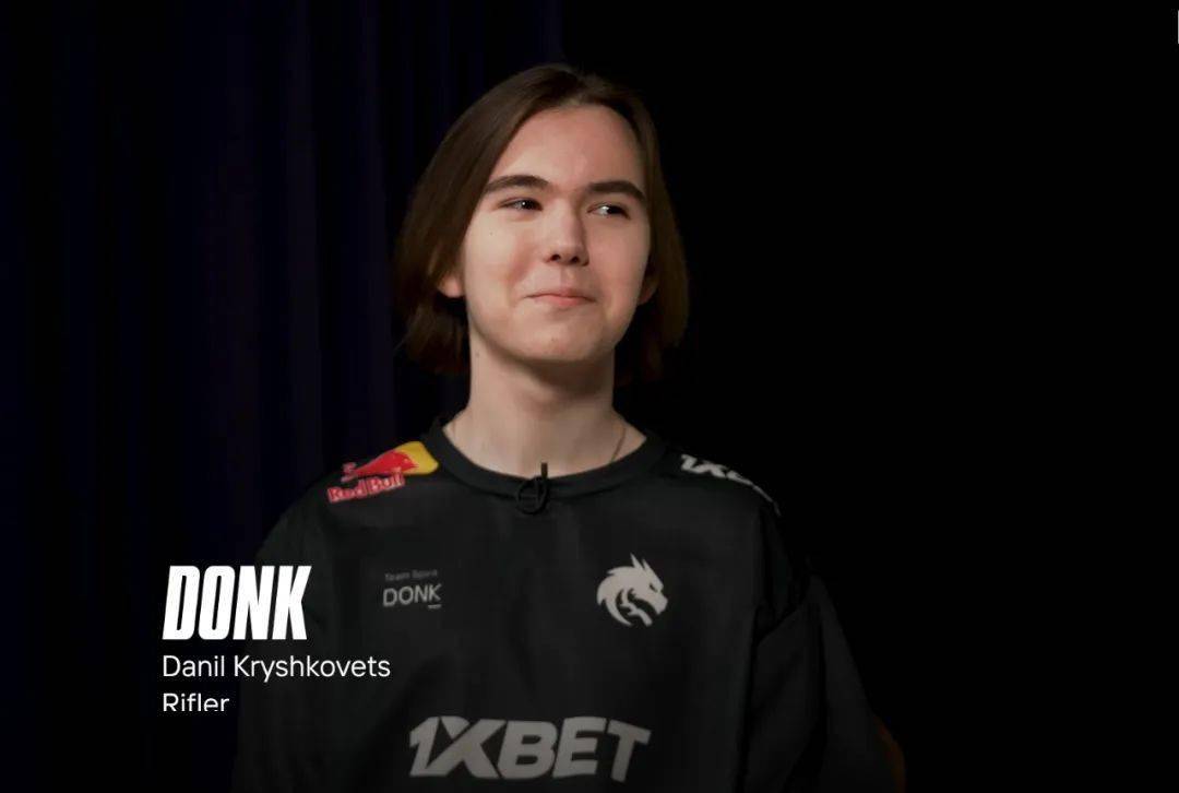 WE赛后群访：Fofo说Jiejie赛前表示要抓中，但根本抓不到