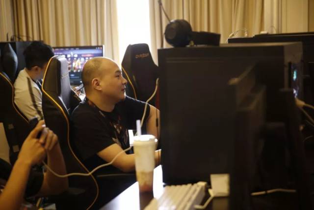 Vitality , NAVI, 和 G2 收到邀请参加 Austin Major 2025