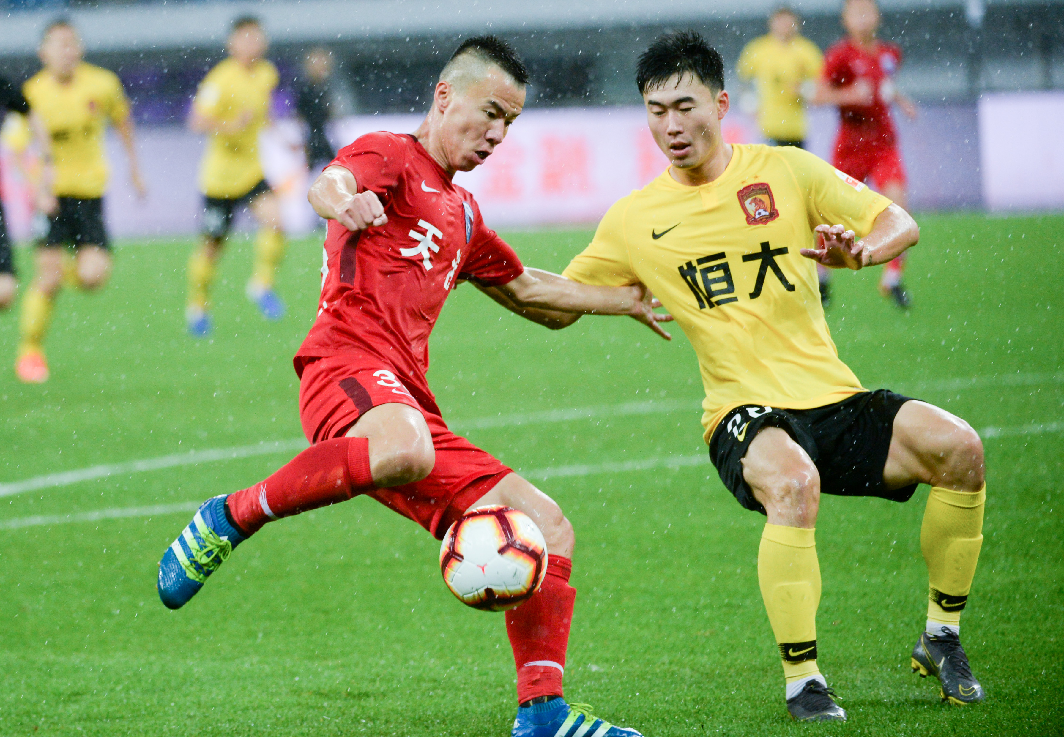 判与臂