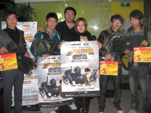 LEC媒体人Wooloo今日也发推爆料：2023年英雄联盟全球总决赛将在韩国举行，伦敦将举办2023年季中冠军赛。